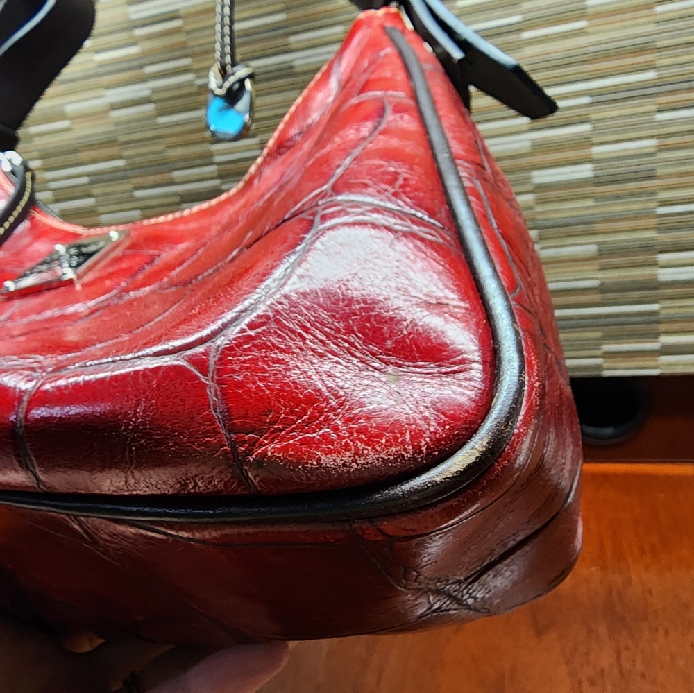 Dooney & Bourke Red Croc-Embossed Leather Shoulder Bag - Picture 4 of 5